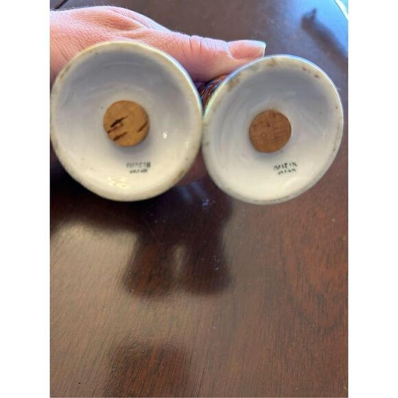 Vintage hand painted cabin in trees landscape salt pepper shakers made in Japan - Picture 5 of 5